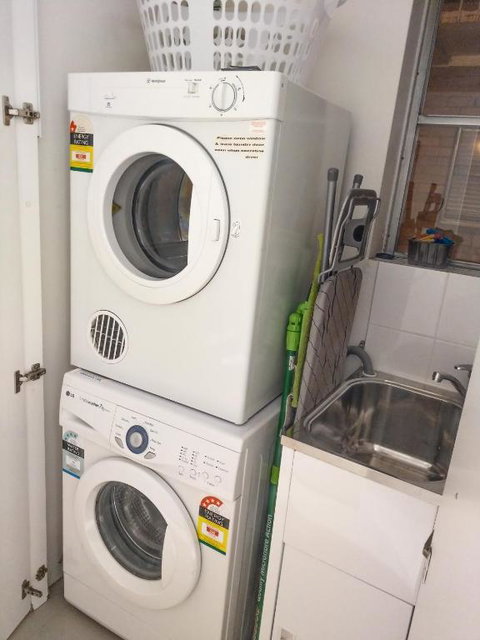 North Melbourne Retreat - Accommodation NT 1