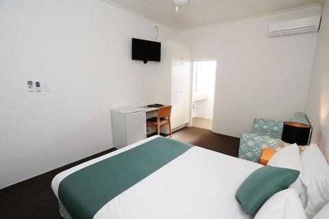 Q Express - Accommodation NT 6