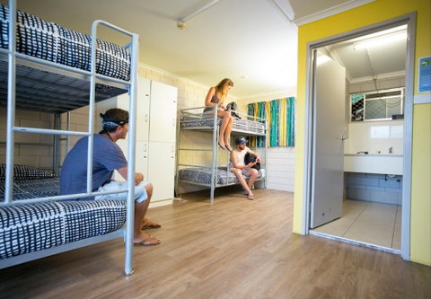 Airlie Beach YHA - Hostel - Accommodation NT 5