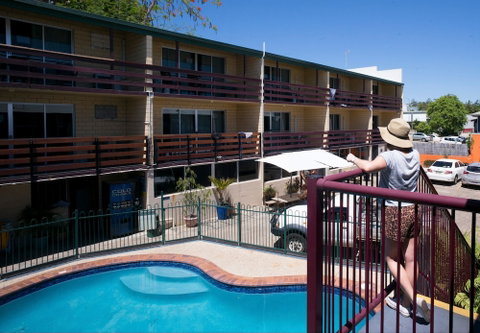 Airlie Beach YHA - Hostel - Accommodation NT 1