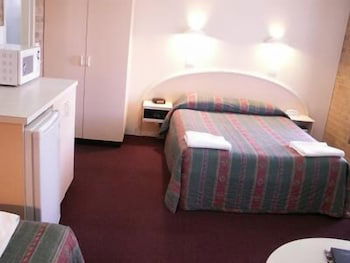Cedar Lodge Motel - Accommodation NT 3