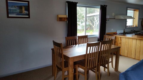 Seahorse Coastal Villas - Accommodation NT 6