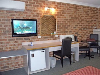 Town & Country Motor Inn - NT Tourism 6