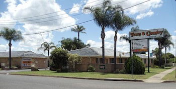 Town & Country Motor Inn - NT Tourism 0