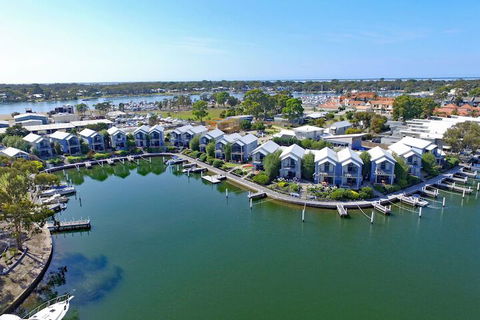Captains Cove Resort - NT Tourism 1
