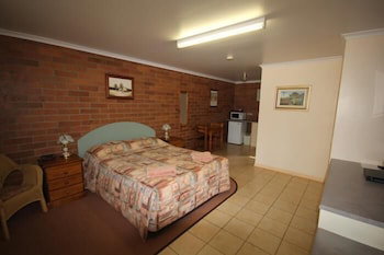Rubyvale Motel & Holiday Units - Accommodation NT 4