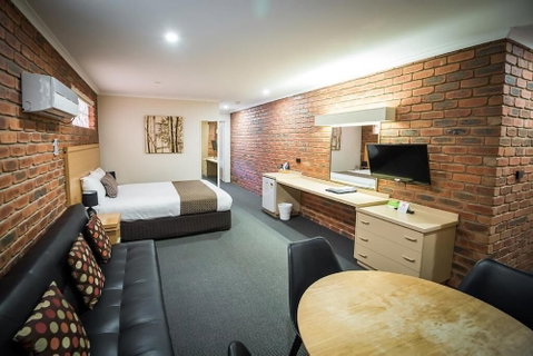 Australian Settlers Motor Inn - Accommodation NT 6