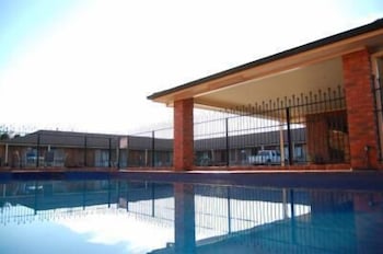 Australian Settlers Motor Inn - Accommodation NT 3