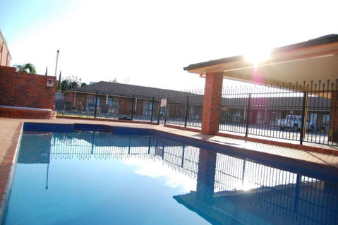 Australian Settlers Motor Inn - Accommodation NT 5