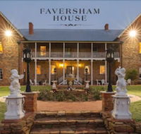 Faversham House - Accommodation NT