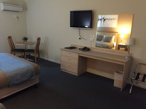 Golf Links Motel - NT Tourism 5
