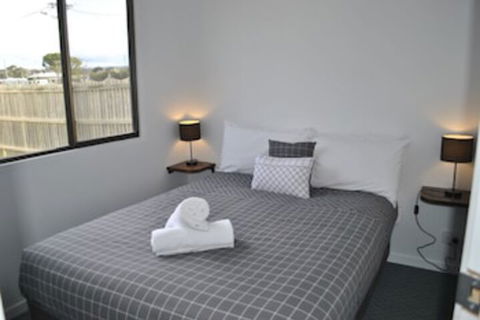 Swansea Holiday Park - NT Tourism 0