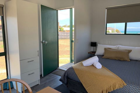 Swansea Holiday Park - NT Tourism 2