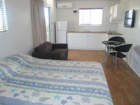 Tropical Beach Caravan Park - NT Tourism 4