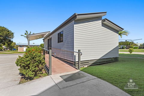 Tin Can Bay Tourist Park - Accommodation NT 1