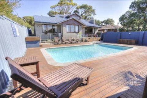 Waikiki Beach Bed & Breakfast - Accommodation NT 3