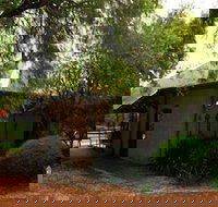 Waterfall Cottages - Accommodation NT