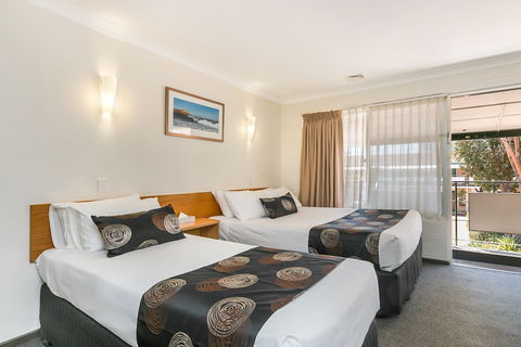 Flag Motor Lodge - Accommodation NT 1