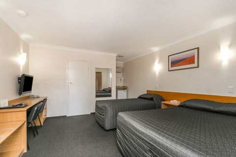 Flag Motor Lodge - Accommodation NT 3