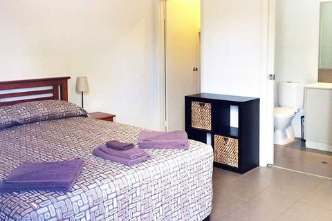 Derby Lodge Self Contained Apartments - Accommodation NT 6