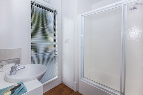 Naracoorte Holiday Park - Accommodation NT 2