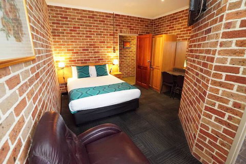 Exies Bagtown - Accommodation NT 7