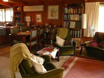 The Burrow At Wombat Bend - Accommodation NT 5
