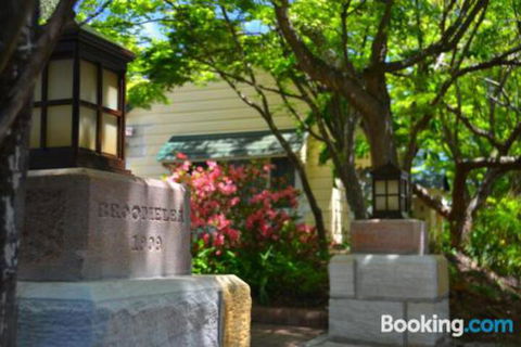 Broomelea Bed & Breakfast - Accommodation NT 6