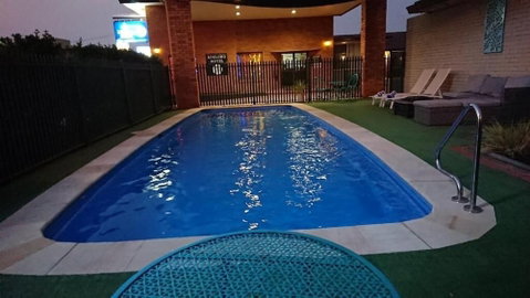 Adelong Motel - Accommodation NT 2