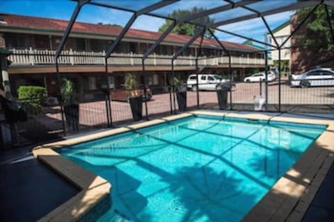 Garden City Motor Inn Mt Gravatt - Accommodation NT 1
