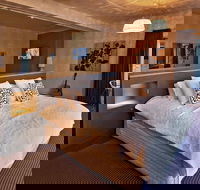 Lorne Hotel - Accommodation NT