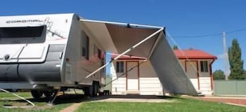 Fossicker Caravan Park - Accommodation NT 0