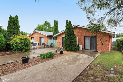 Fossicker Caravan Park - Accommodation NT 3