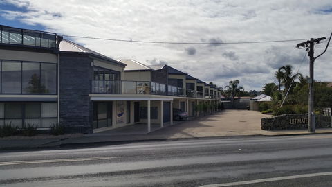 Ultimate Holiday Apartments - Accommodation NT 0