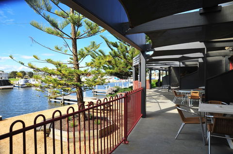 Mariners Cove At Paynesville Motel & Apartments - NT Tourism 4