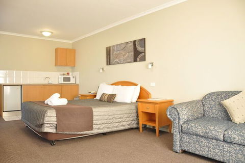 Central Coast Chittaway Motel - NT Tourism 3