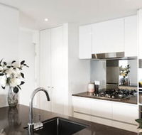 RNR Serviced Apartments North Melbourne - Accommodation NT