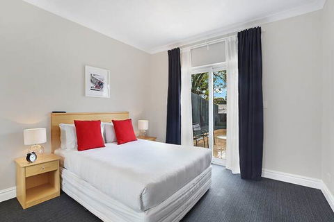 Sydney Airport Suites - NT Tourism 6