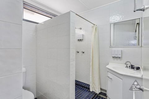 Lake Tinaroo Holiday Park - Accommodation NT 7