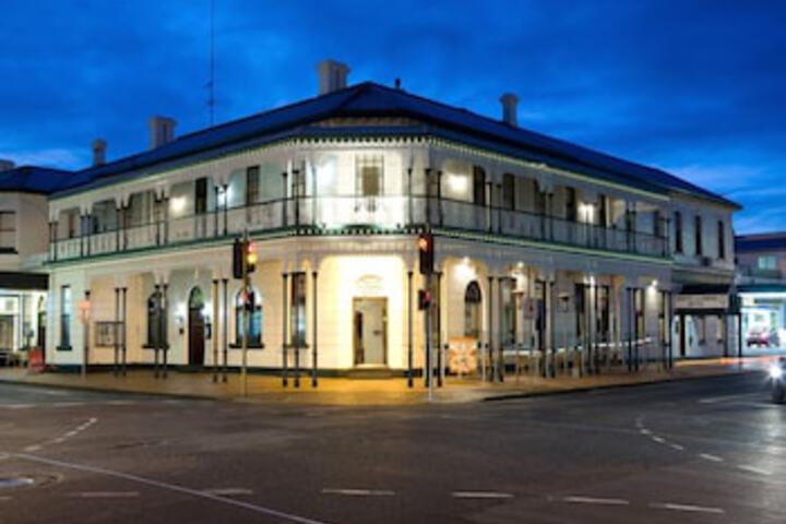  Accommodation NT
