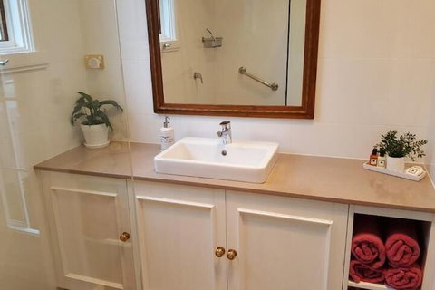 Arendon Cottage - Accommodation NT 5