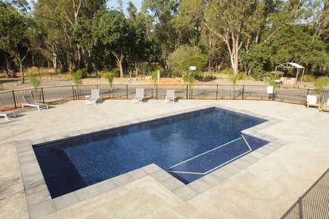 Riverside Cabin Park - Accommodation NT 2