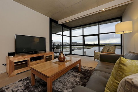 Accommodate Canberra - Dockside - Accommodation NT 2