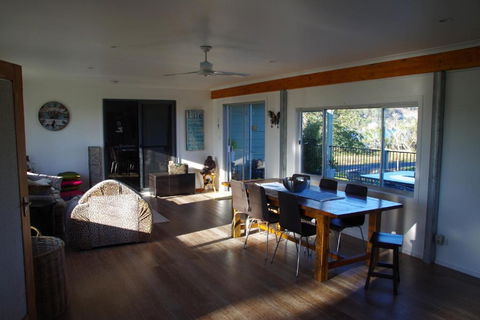 Squeakygate Retreat - Accommodation NT 1
