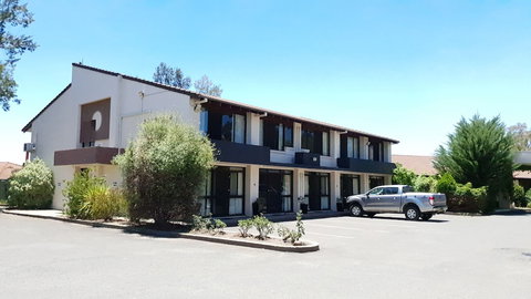All Seasons Motel Armidale - Accommodation NT 0