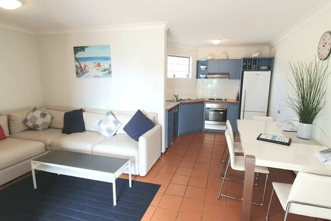 Scarborough Beach Front Resort Shell 4 - Accommodation NT 1