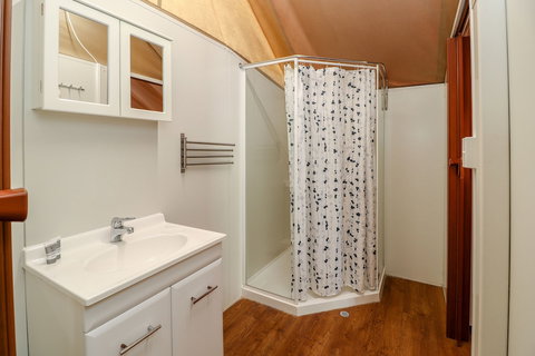 Amblin Holiday Park - Accommodation NT 3