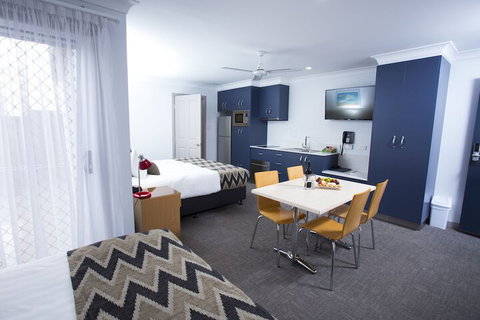 Altitude Motel Apartments - Accommodation NT 2