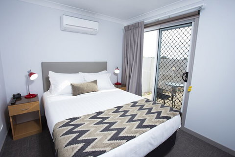 Altitude Motel Apartments - Accommodation NT 6