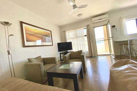 Atlantic West Beach Apartments - Accommodation NT 6